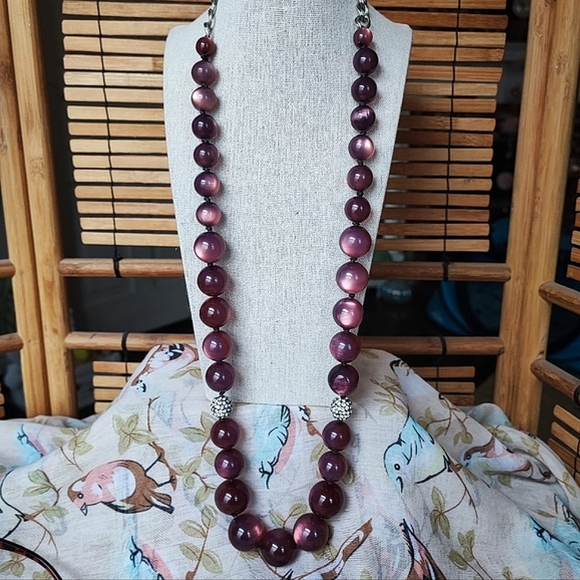 J. Crew Water Bubbles Clear Round Cascading Graduated Lucite Beaded Necklace - Picture 14 of 14